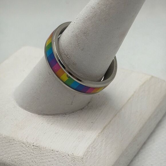 NWOT Size 12 Metallic silver titanium steel band with rainbow enamel - Picture 2 of 4